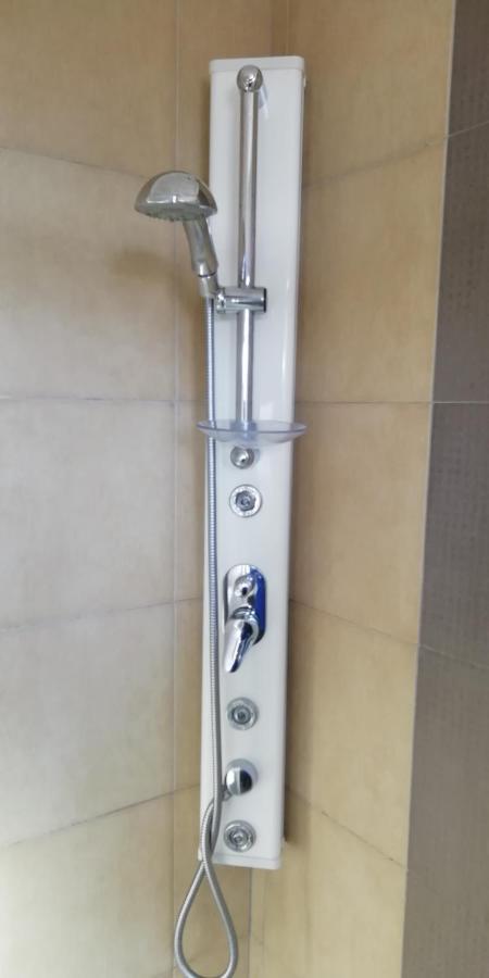 Brezza Da Mare Apartman Rimini Kültér fotó