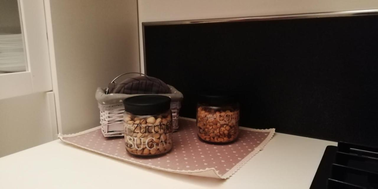 Brezza Da Mare Apartman Rimini Kültér fotó